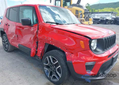 2020 Jeep Renegade Jeepster 4X4 z USA, uszkodzony, nr VIN ZACNJBAB0LPM08654